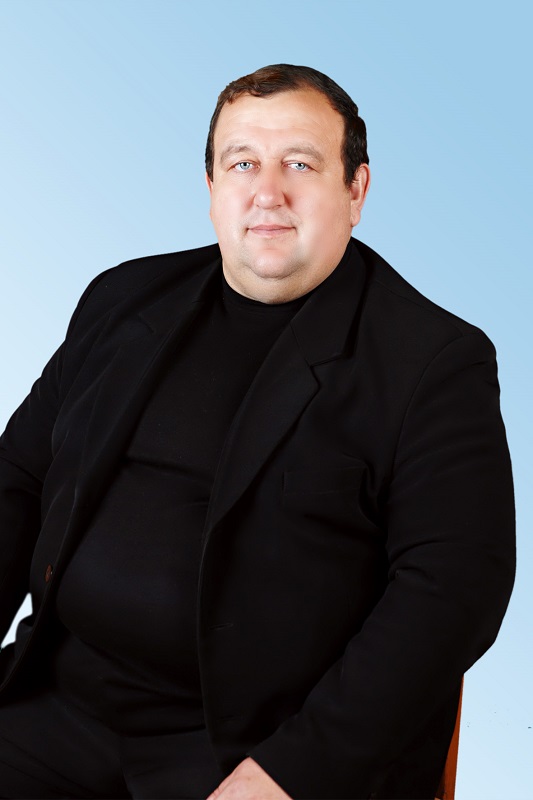 Дикун Валерий Владимирович.